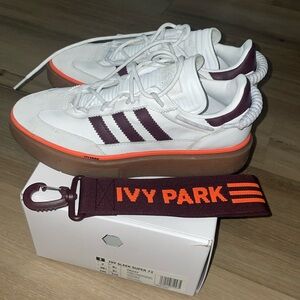 Ivy Park Sleek Super 72